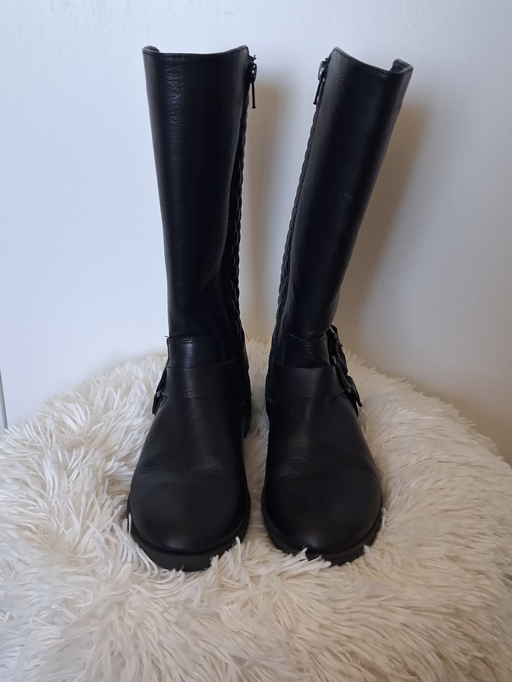 Classic Black Knee-High Girls Boots